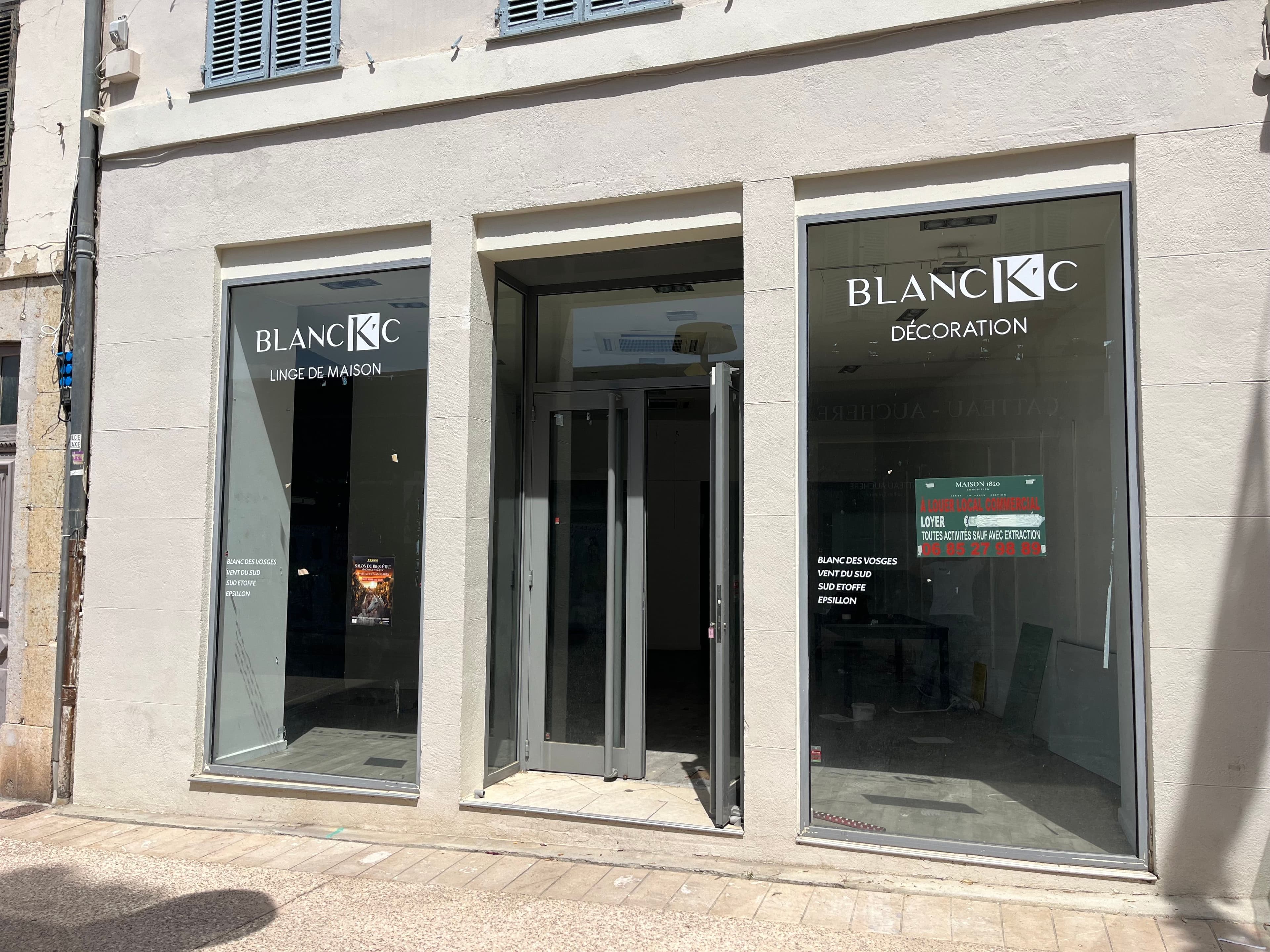 Photo de couverture de l'annonce a-louer-local-commercial-264-m2-a-louer-12-avenue-du-general-de-gaulle-hyeres